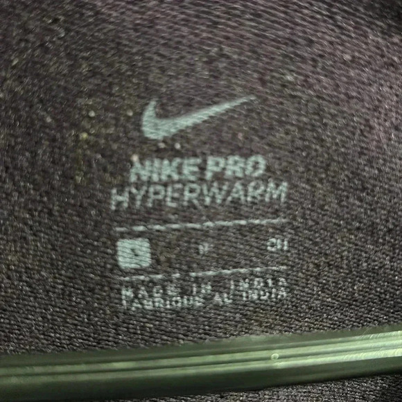Nike Pro Hyperwarm Long Sleeve pullover 1/4 Zip Training, high neck, midweight - Picture 5 of 8